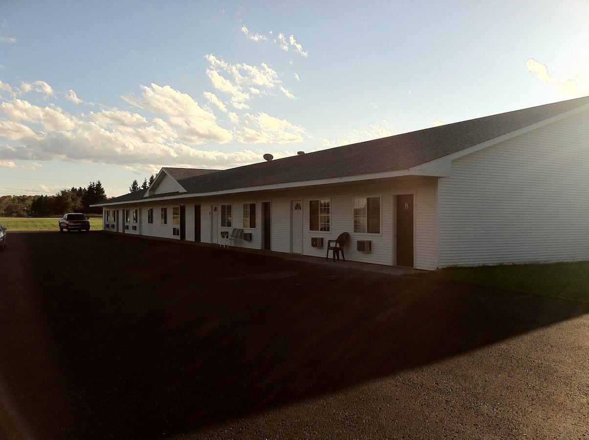 Village Inn Motel Chatham 외부 사진